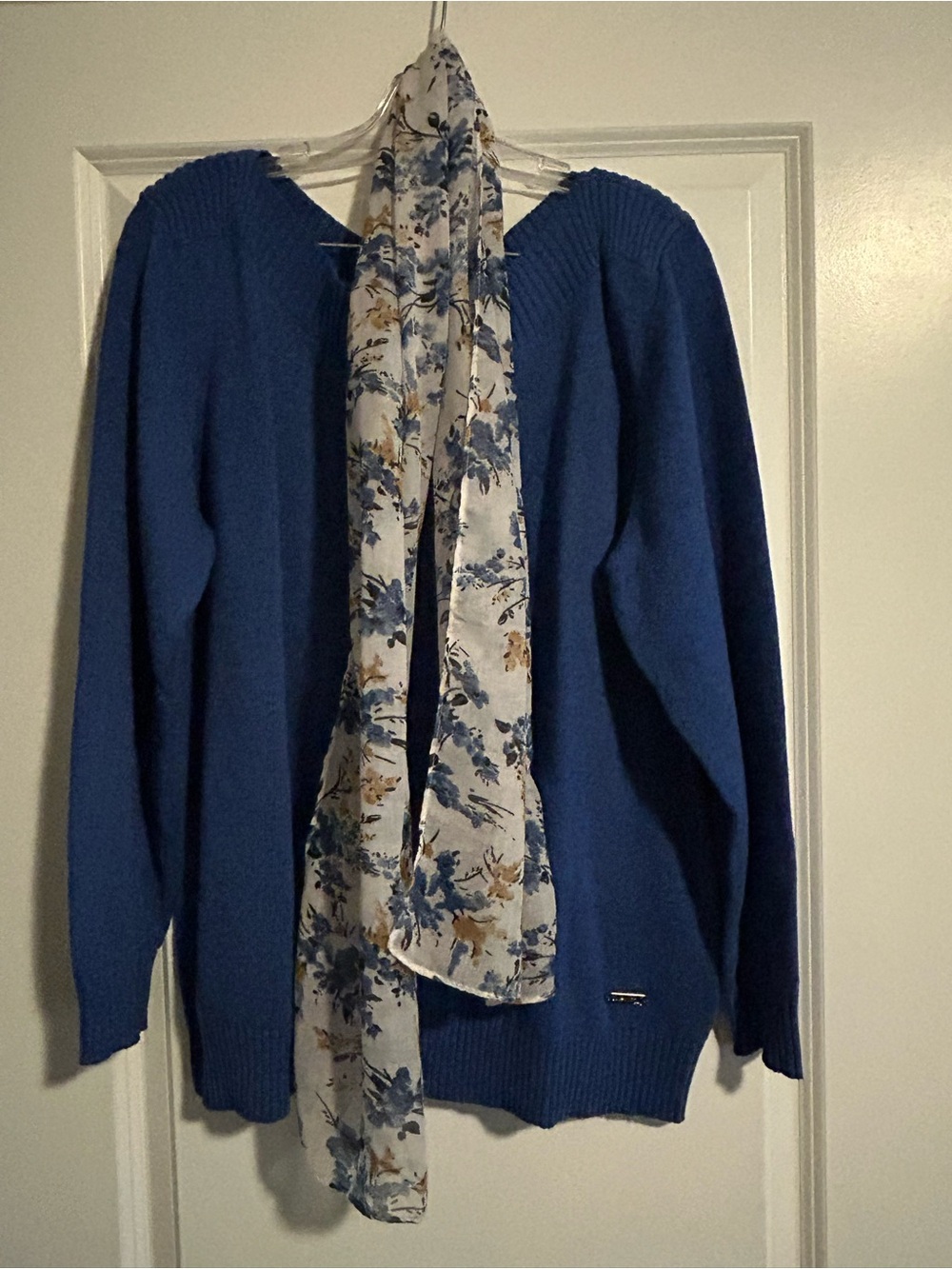 Blue Women's Knit Sweater - Classic Crewneck with scarf